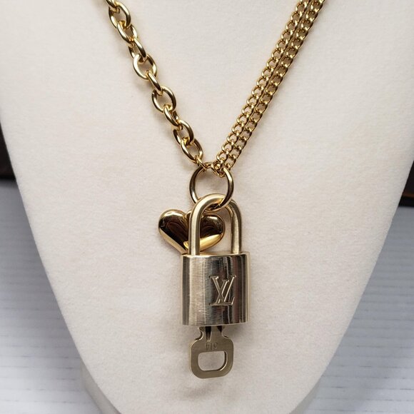 Authentic Louis Vuitton Gold Padlock Pendant w/ unbranded Stainless Steel Chain - Picture 6 of 13